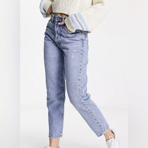 Stradivarius mom fit vintage jean, size 6 US, new
